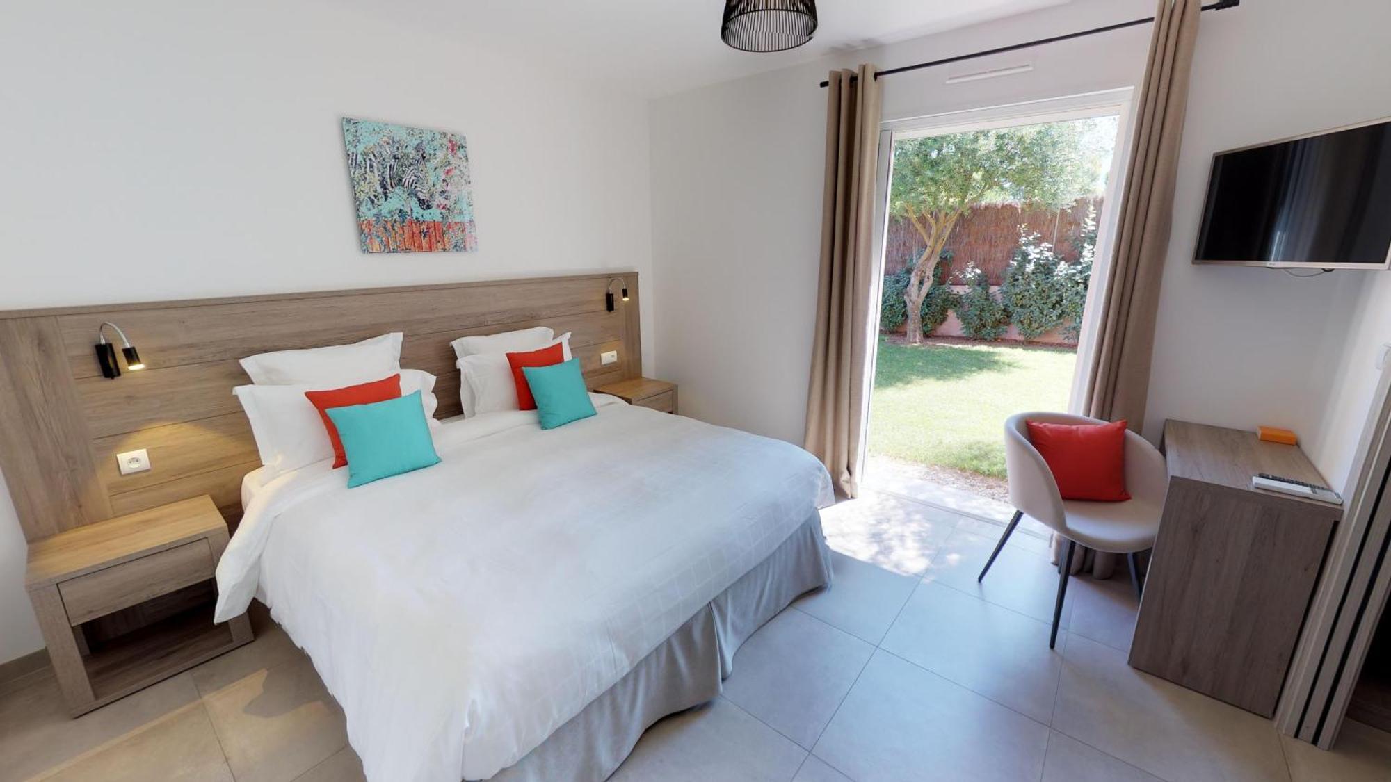 Domaine Villas Mandarine Private Pools & Spa Calvi  Exterior photo