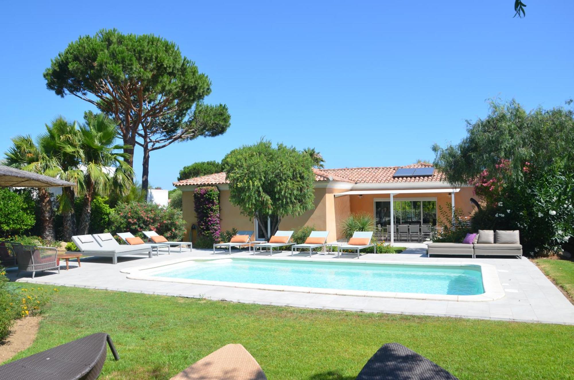 Domaine Villas Mandarine Private Pools & Spa Calvi  Exterior photo