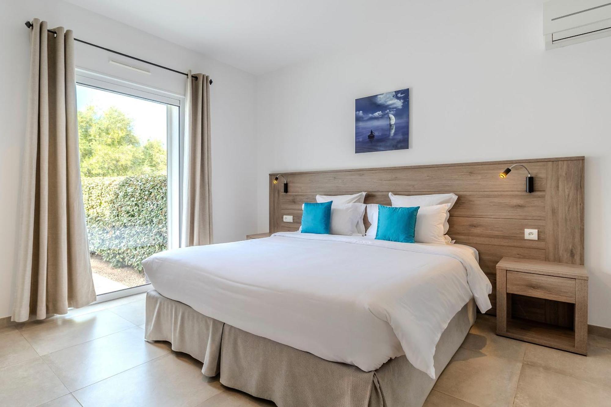 Domaine Villas Mandarine Private Pools & Spa Calvi  Exterior photo
